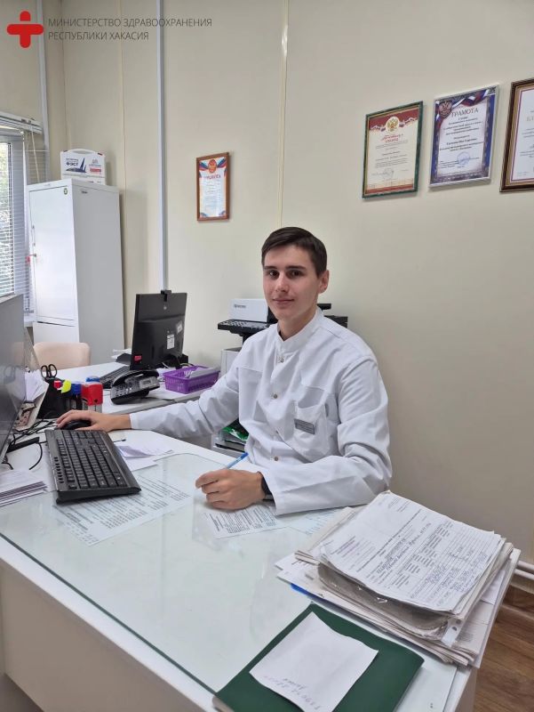 В Усть-Абаканской больнице приступил к работе ещё один молодой специалист