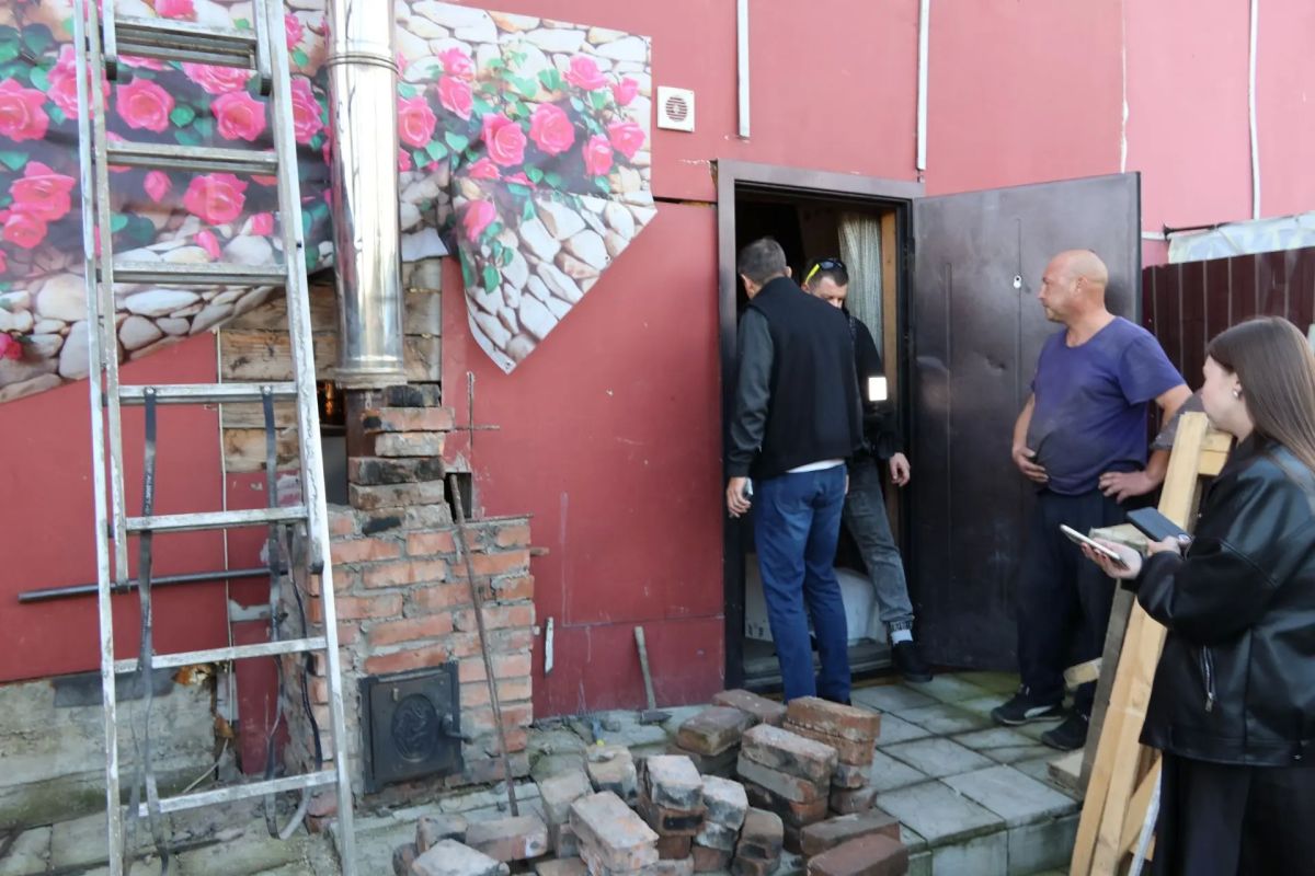 По национальному проекту «Экологическое благополучие», федеральному проекту «Чистый воздух» в Абакане продолжается замена старых котлов на новые с автоматизированной подачей топлива По национальному проекту «Экологическое благополучие», федеральному проекту «Чистый воздух» в Абакане продолжается замена старых котлов на новые с автоматизированной подачей топлива