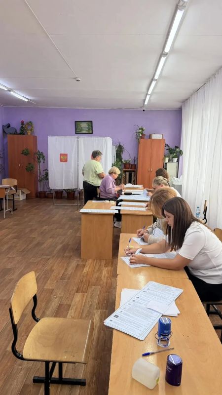 Начался первый день голосования на выборах Начался первый день голосования на выборах