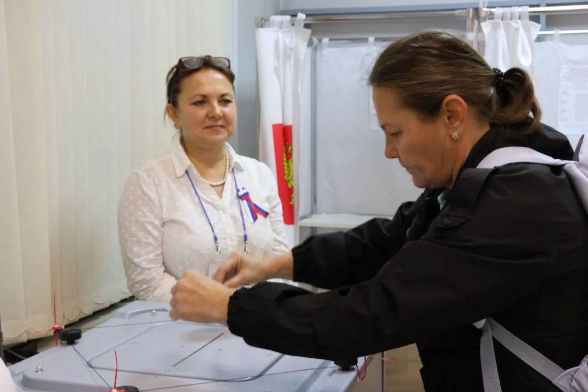Есть такая работа – УИК. На избирательном участке один в поле не воин Есть такая работа – УИК. На избирательном участке один в поле не воин