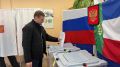 Глава Хакасии проголосовал