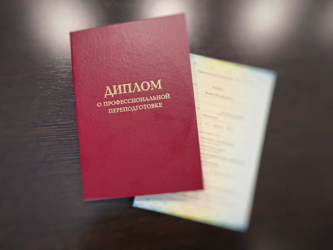 Сегодня министр природных ресурсов и экологии Хакасии Владимир Лебедев присутствовал на торжественном мероприятии в главном корпусе ХГУ им. Н.Ф. Катанова, посвященном вручению дипломов участникам проекта «Герои Хакасии» Сегодня министр природных ресурсов и экологии Хакасии Владимир Лебедев присутствовал на торжественном мероприятии в главном корпусе ХГУ им. Н.Ф. Катанова, посвященном вручению дипломов участникам проекта «Герои Хакасии»