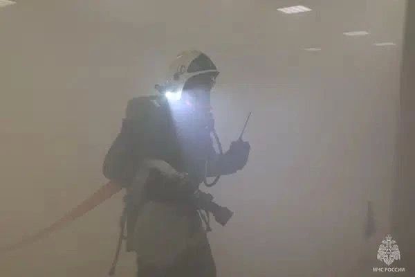 В Абаканской школе № 33 прошли пожарные учения В Абаканской школе № 33 прошли пожарные учения
