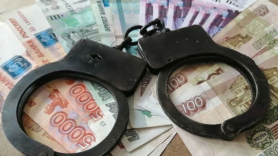 Переход по неизвестной ссылке обернулся для жительницы Абакана денежной потерей