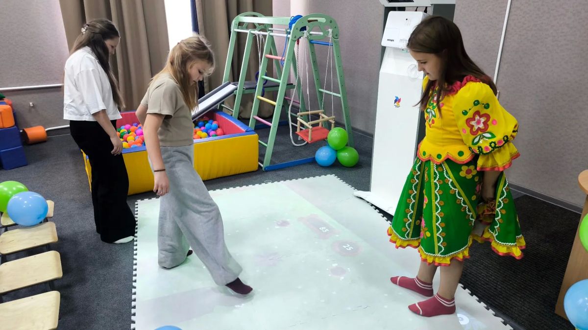 Два детских культурно-просветительских центра открылись в Абазе Два детских культурно-просветительских центра открылись в Абазе