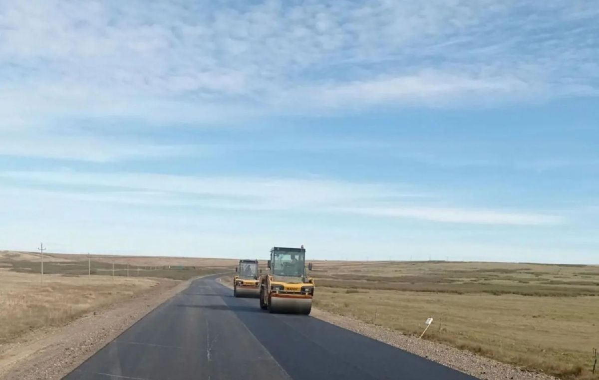 Обновлён асфальт на одном из участков дорог в Алтайском районе