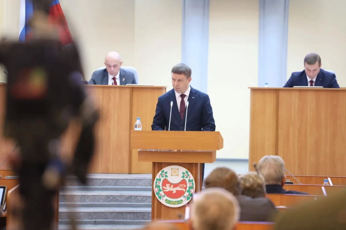 Верховный Совет Хакасии принял 12 законопроектов о переводе земель сельхозназначения Верховный Совет Хакасии принял 12 законопроектов о переводе земель сельхозназначения