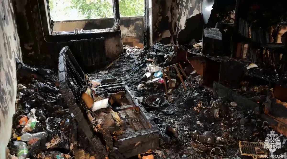 Квартира выгорела на Аскизской в Абакане Квартира выгорела на Аскизской в Абакане