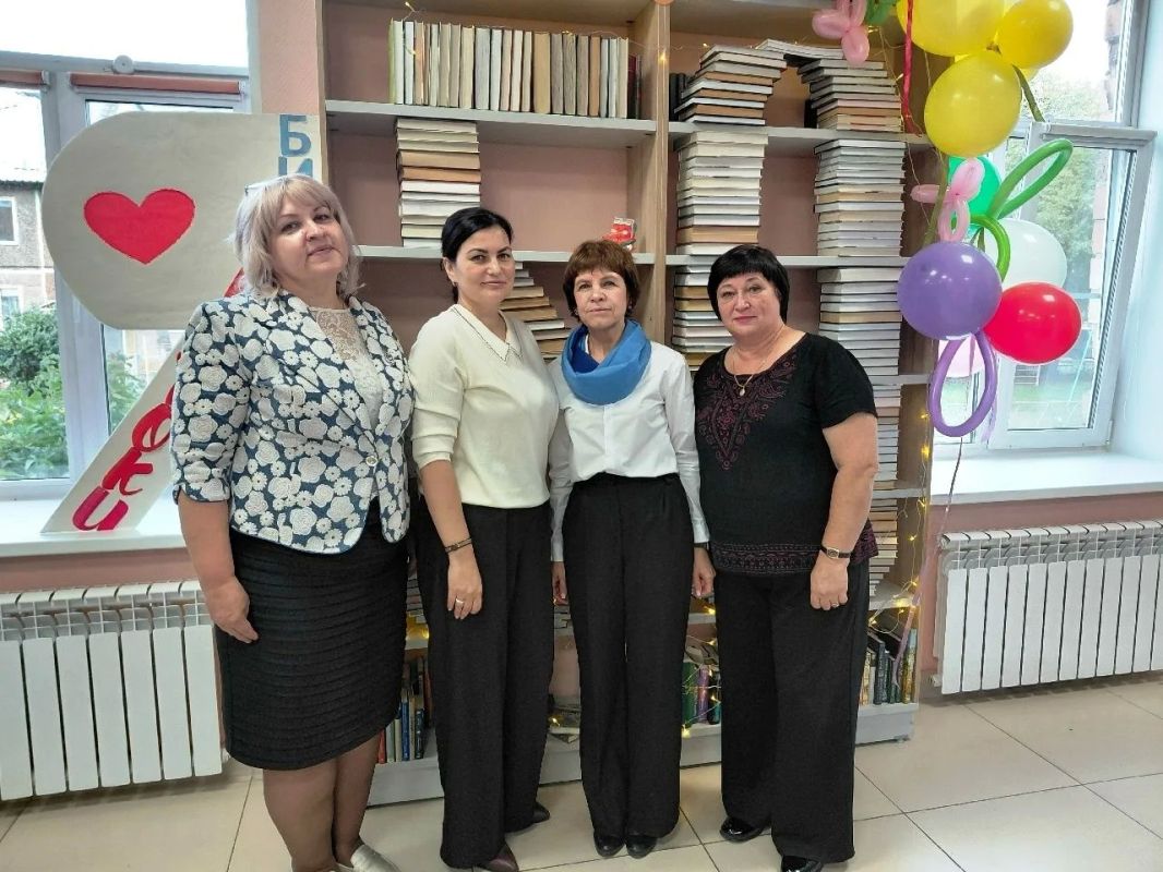 Абаканской библиотеке «Истоки» исполнилось полвека Абаканской библиотеке «Истоки» исполнилось полвека