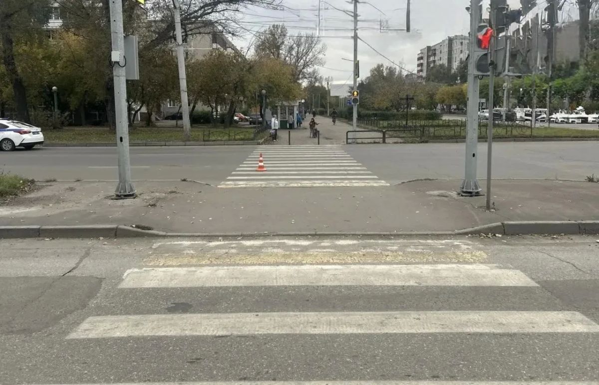В Абакане сбили ребёнка на самокате