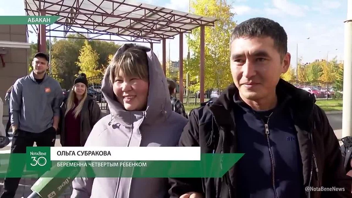 Будущим мамам сегодня устроили праздник