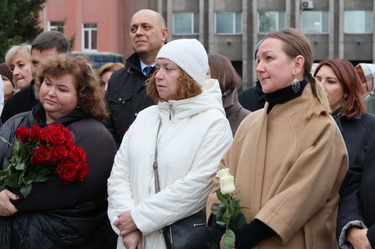 14 октября – День памяти Народного мэра Николая Генриховича Булакина 14 октября – День памяти Народного мэра Николая Генриховича Булакина