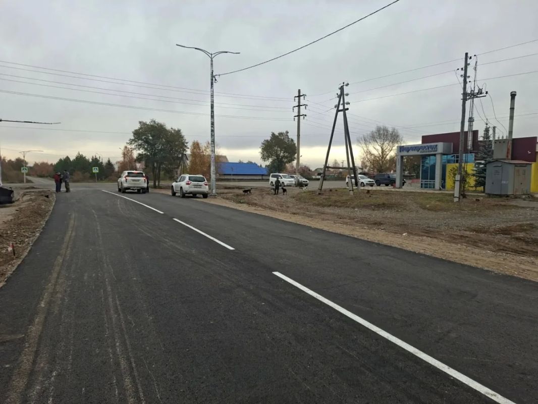 Тротуары обустраивают на Саянской в Абакане Тротуары обустраивают на Саянской в Абакане
