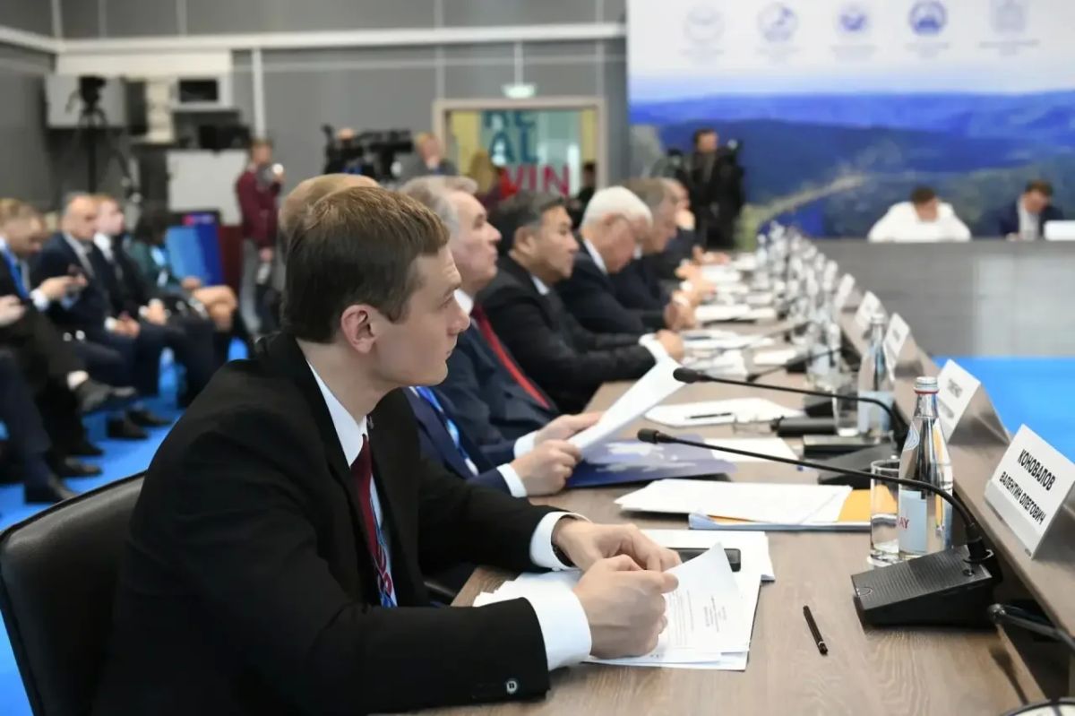 Доступный спорт и межрегиональное сотрудничество: Хакасия приняла участие в заседаниях Советов округа и МАСС Доступный спорт и межрегиональное сотрудничество: Хакасия приняла участие в заседаниях Советов округа и МАСС
