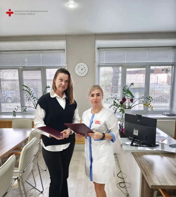 В Черногорской детской больнице подписан коллективный договор В Черногорской детской больнице подписан коллективный договор