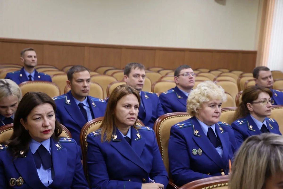Денис Кабанов: В вопросах поддержки и помощи участников СВО и членов их семей мелочей нет Денис Кабанов: В вопросах поддержки и помощи участников СВО и членов их семей мелочей нет