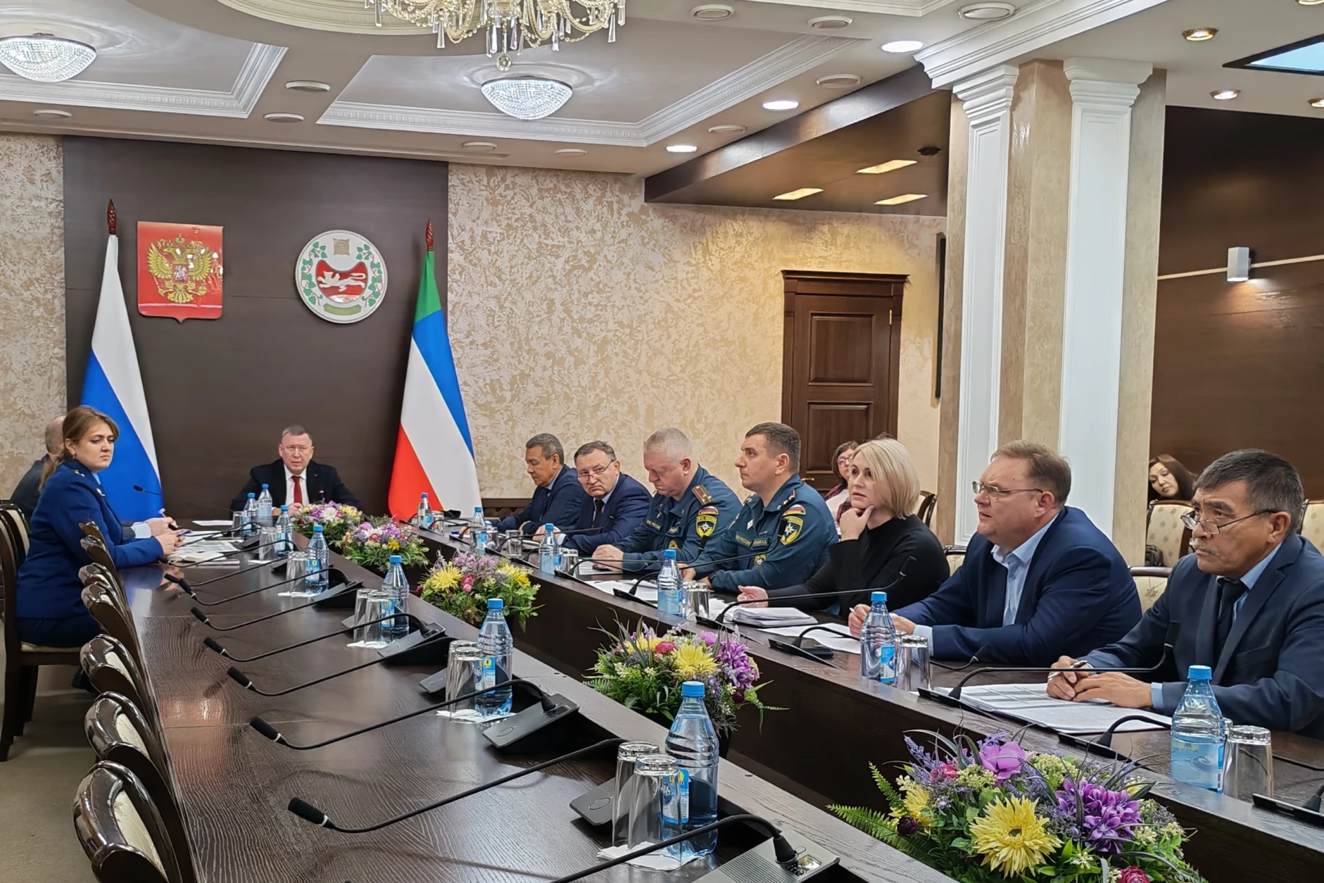 О ходе отопительного периода — на еженедельном ВКС