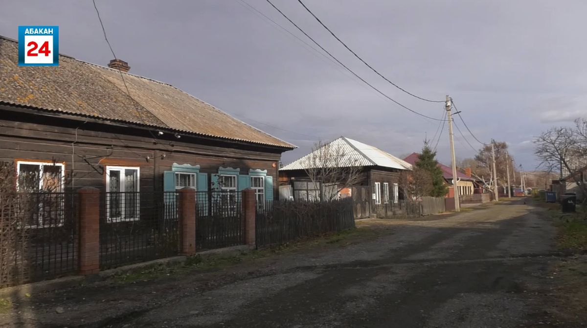 Новая линия освещения запущена на улице Бейская в Абакане Новая линия освещения запущена на улице Бейская в Абакане