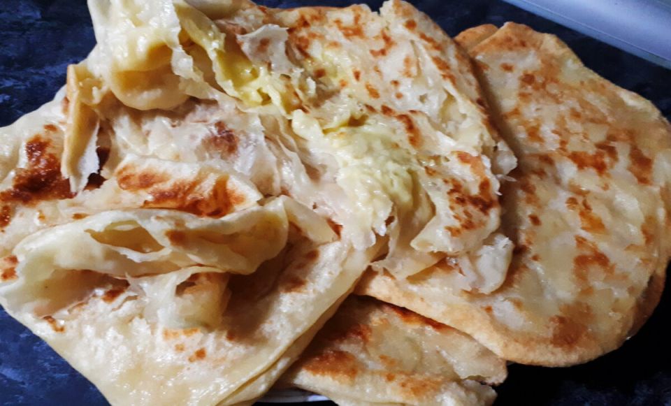 Лепёшки с начинкой: удовольствие за короткое время