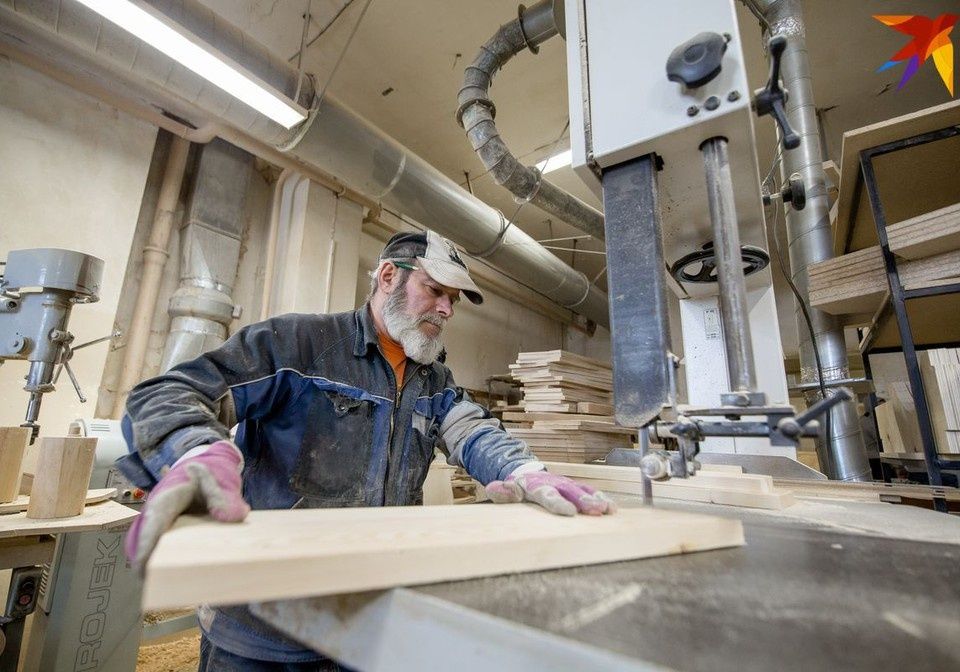 Работа с особыми условиями труда: право на досрочную пенсию в Беларуси