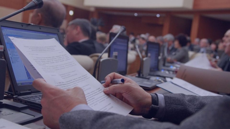 Кому полагается денежная поддержка за стационарный телефон: что обещает Госдума