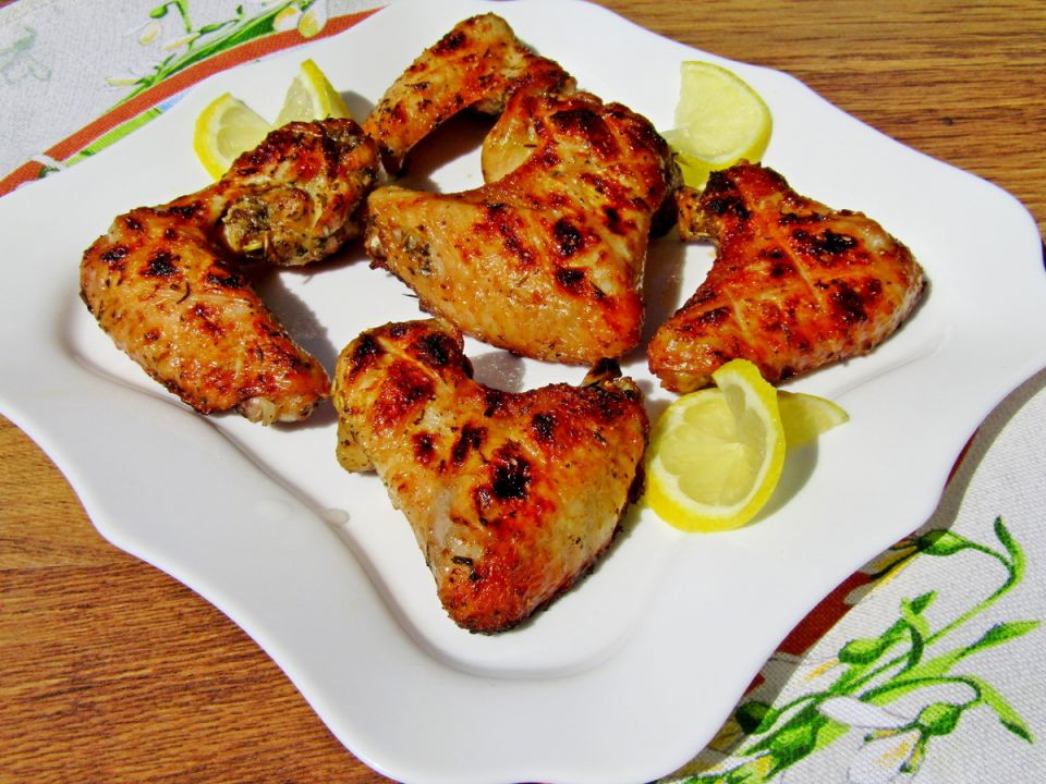 Куриные крылышки на мангале: лучший маринад для неотразимого вкуса