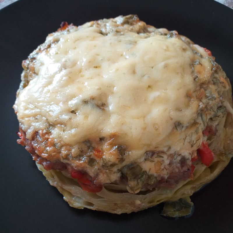 Капустные стейки с фаршем: удивите любимых новым вкусом