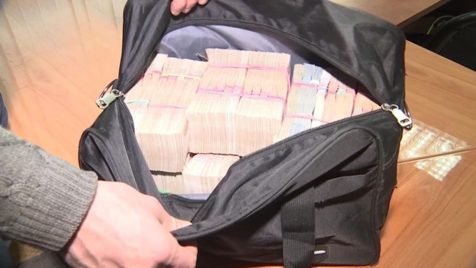 ��� ������ ����� ����� �������� ���������: ��������� ������� ���������� �.