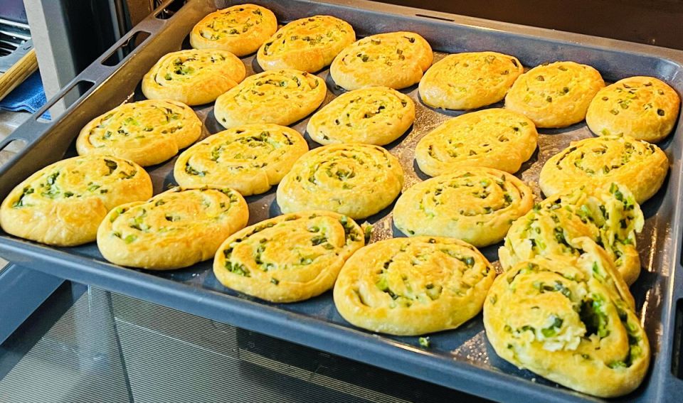 Непревзойденная выпечка: тесто на трёх ингредиентах, которое поражает вкусом