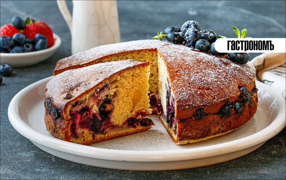 Заливной пирог с черникой