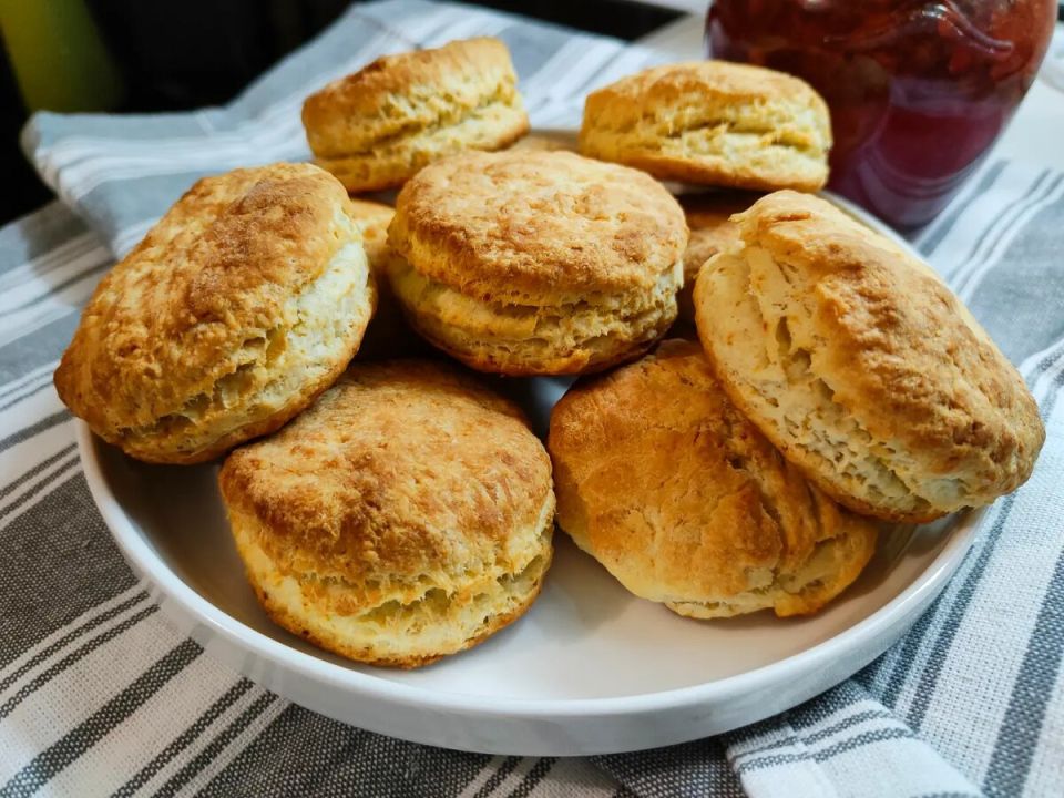 Сконы: Вкуснейшие бездрожжевые булочки из английской кухни